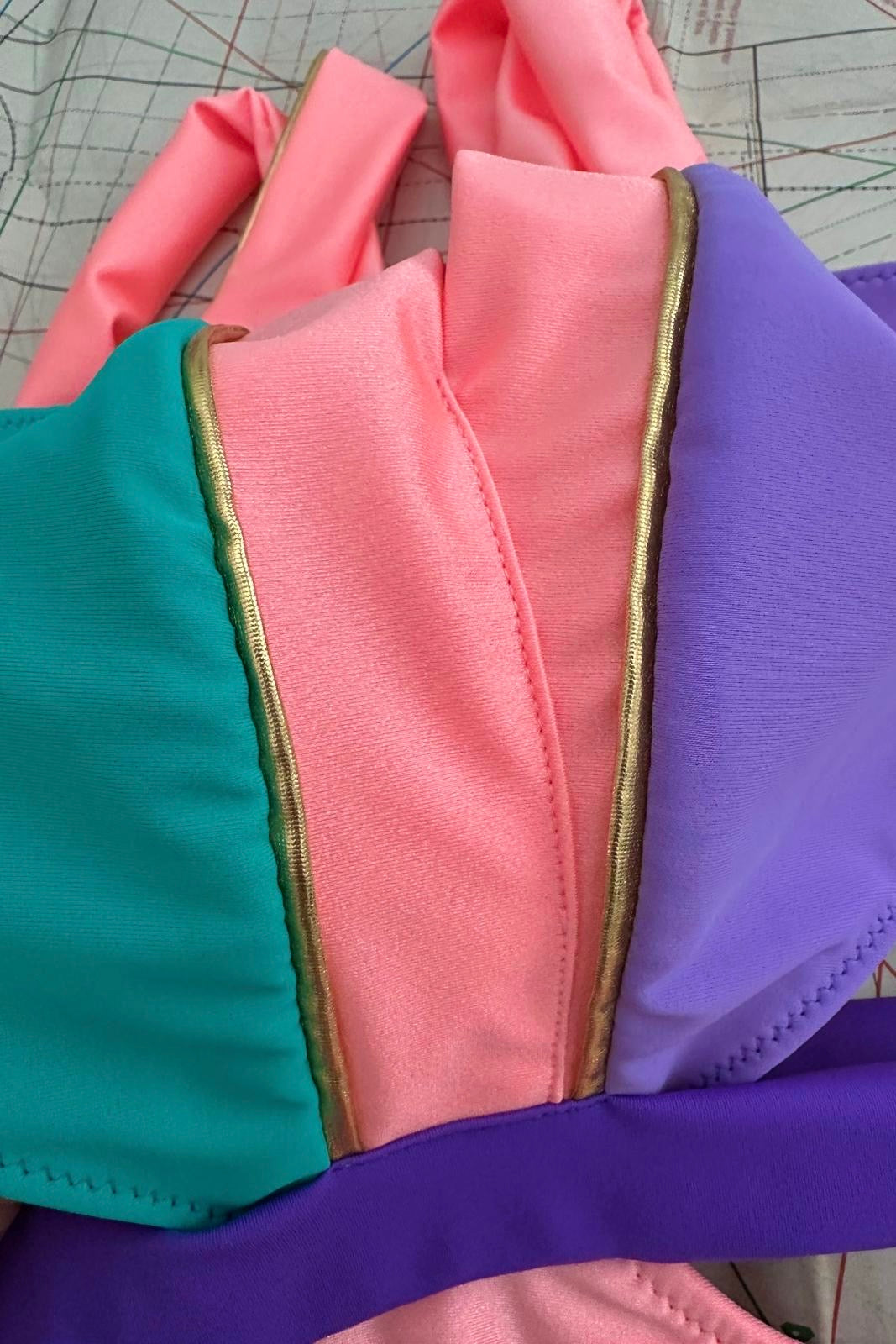 Trikini Eslava Fluor